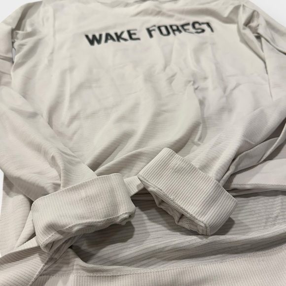 Lululemon Women's Swiftly Relaxed Long Sleeve  Wake Forest White Shirt - Picture 4 of 6